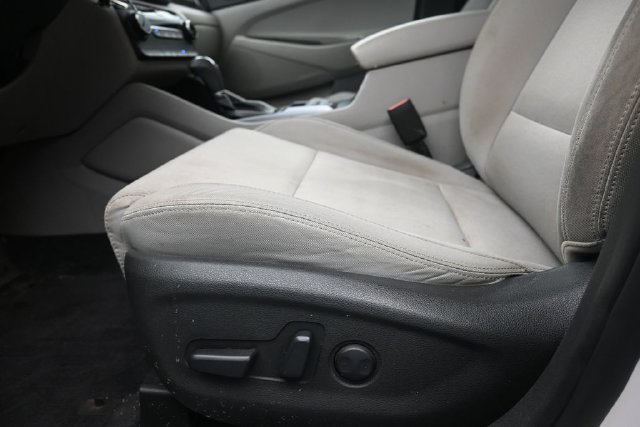 Used 2017 Hyundai Tucson SE w/ SE Popular Package 02 AWD/4WD image 29