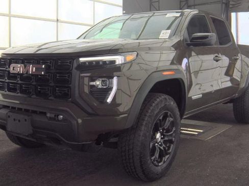 Used 2023 GMC Canyon Elevation w/ Convenience Package RWD image 1