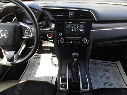 Used 2020 Honda Civic EX image 17