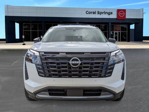 New 2026 Nissan Pathfinder Platinum image 8