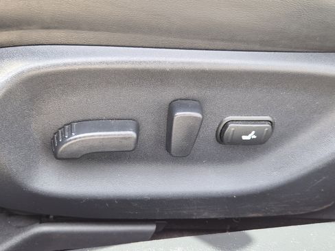 Used 2018 INFINITI Q50 Red Sport 400 w/ Sensory Package (Sport) image 21