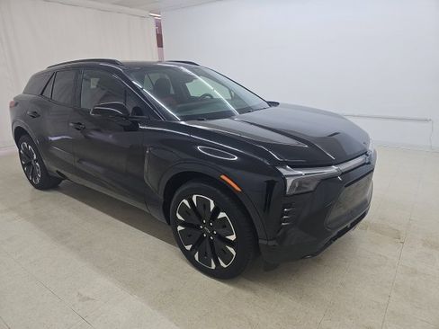 Used 2024 Chevrolet Blazer EV RS image 11