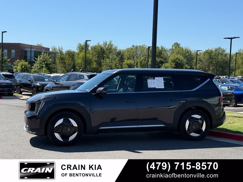 Certified 2026 Kia EV9 Wind AWD/4WD image 4