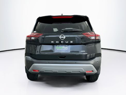 Used 2023 Nissan Rogue S AWD/4WD image 7