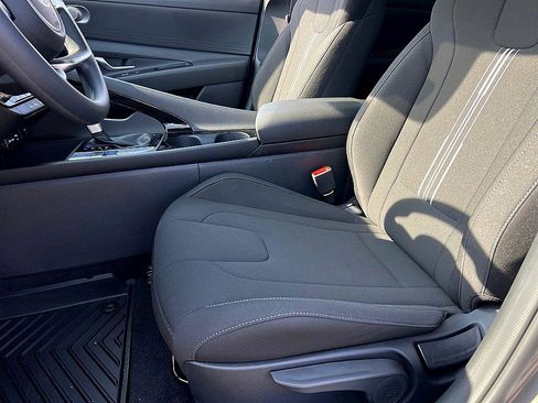 New 2026 Hyundai Elantra Blue image 8