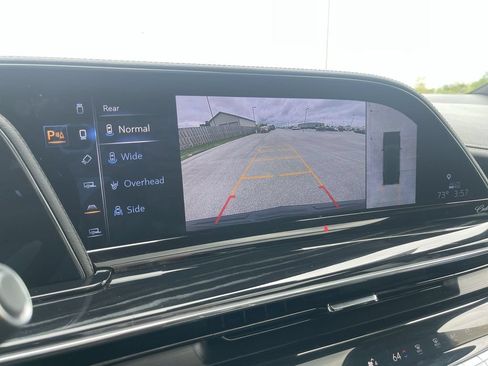 Used 2024 Cadillac Escalade ESV Sport AWD/4WD image 29
