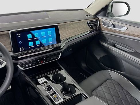 New 2026 Volkswagen Atlas SEL Premium R-Line image 24