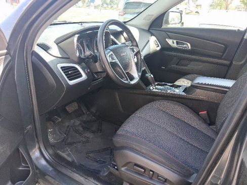 Used 2017 GMC Terrain SLE w/ Convenience Package image 12