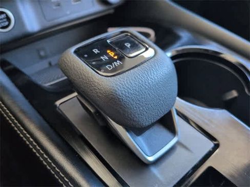 Used 2023 Nissan Rogue Platinum w/ Platinum Premium Package image 35