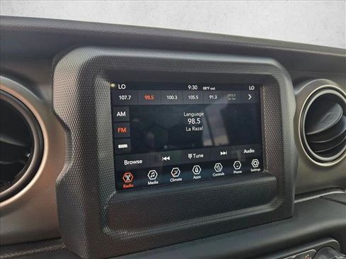 Used 2021 Jeep Wrangler Unlimited Sport AWD/4WD image 12