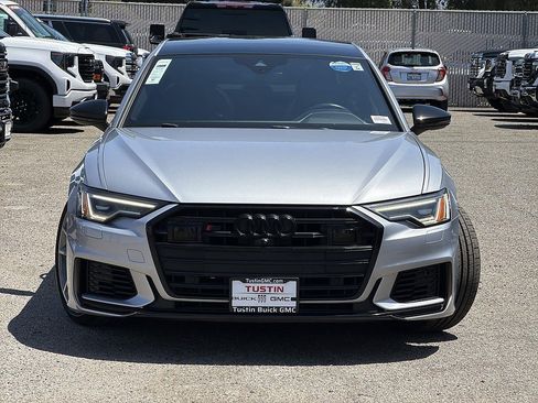 Used 2021 Audi S6 Premium Plus w/ S Sport Package AWD/4WD image 2