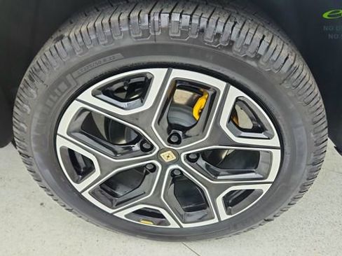 Used 2024 Rivian R1S Adventure AWD/4WD image 61