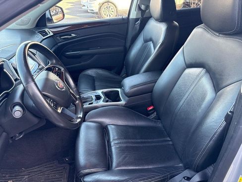 Used 2015 Cadillac SRX Luxury image 5