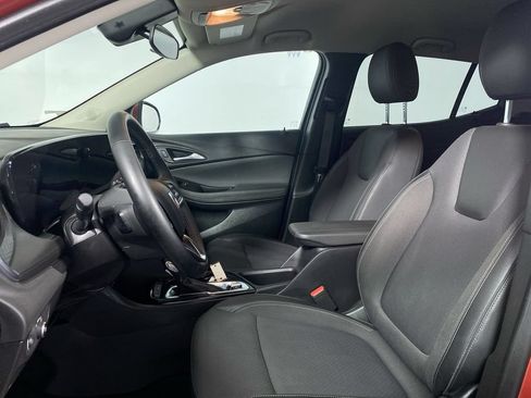 Used 2024 Buick Encore GX Preferred w/ Comfort Package FWD image 11