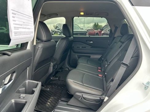 Used 2025 Nissan Pathfinder SL w/ Cargo Package FWD image 24