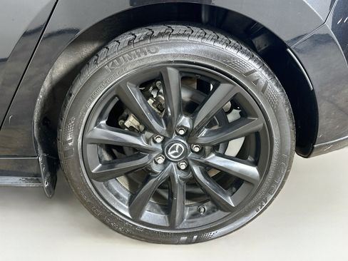 Used 2025 MAZDA MAZDA3 s Sport FWD image 11