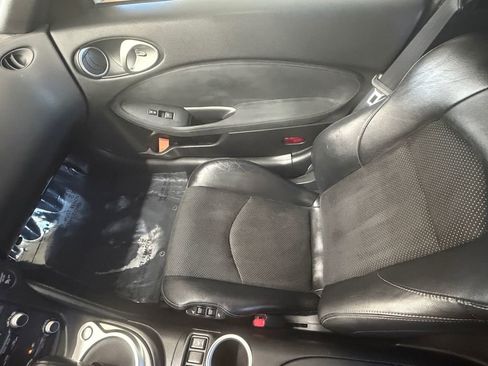 Used 2014 Nissan 370Z Touring w/ Sport Package RWD image 35
