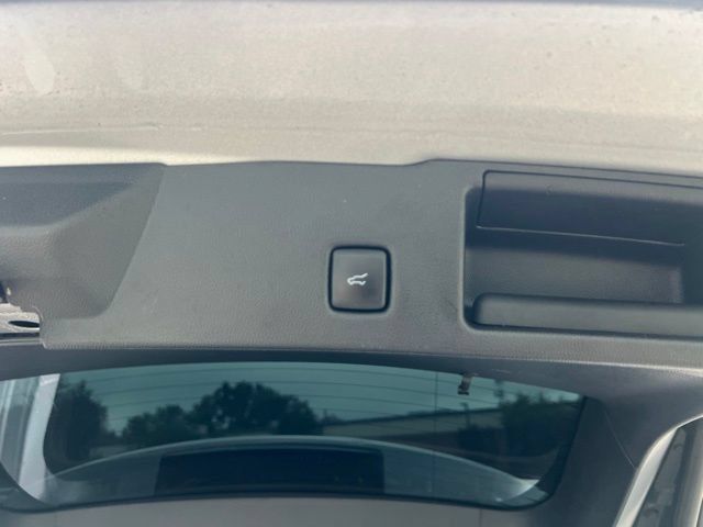 Used 2021 Ford Escape SEL AWD/4WD image 15