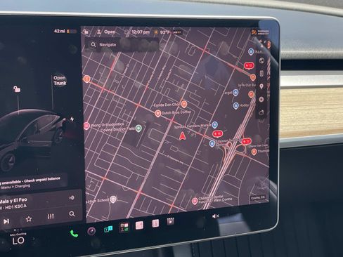 Used 2022 Tesla Model 3 RWD image 13