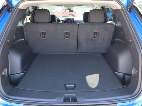 Used 2024 Chevrolet Blazer LT w/ Convenience Package FWD image 27