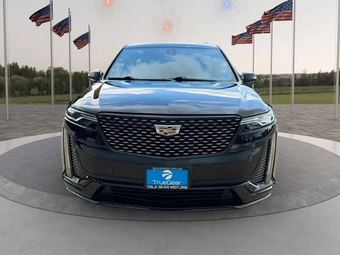 Used 2021 Cadillac XT6 Luxury AWD/4WD image 3