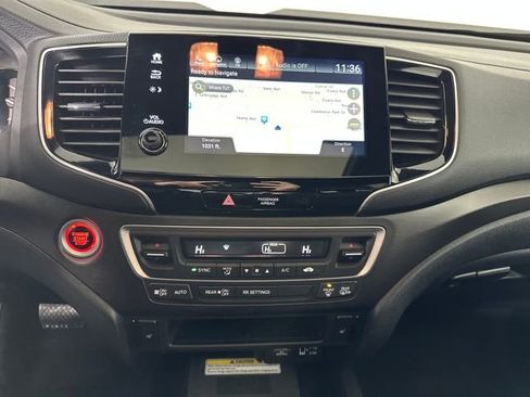 Used 2023 Honda Passport TrailSport image 23