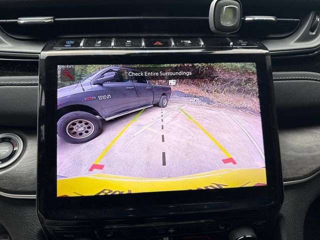 Used 2023 Jeep Grand Cherokee 4WD 4xe image 22