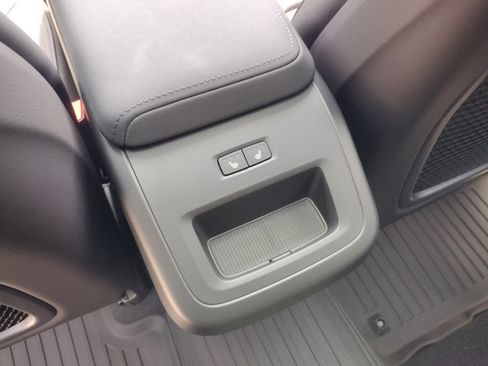 New 2026 Volvo XC60 B5 Plus w/ Protection Package Premier image 19