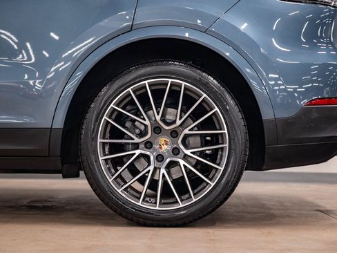 Used 2019 Porsche Cayenne AWD/4WD image 27