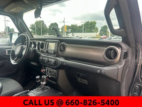 Used 2020 Jeep Wrangler Sport AWD/4WD image 7