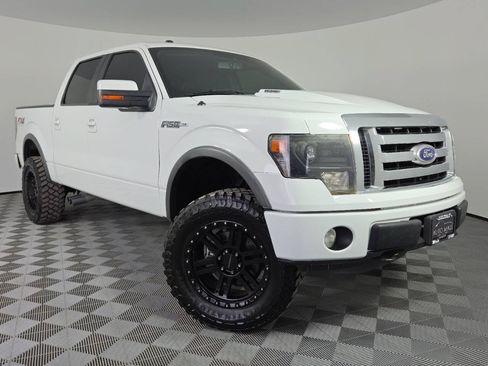 Used 2014 Ford F150 FX4 w/ Equipment Group 402A Luxury AWD/4WD image 1