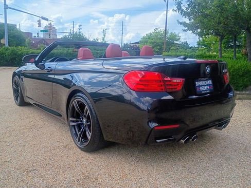 Used 2015 BMW M4 Convertible RWD image 9