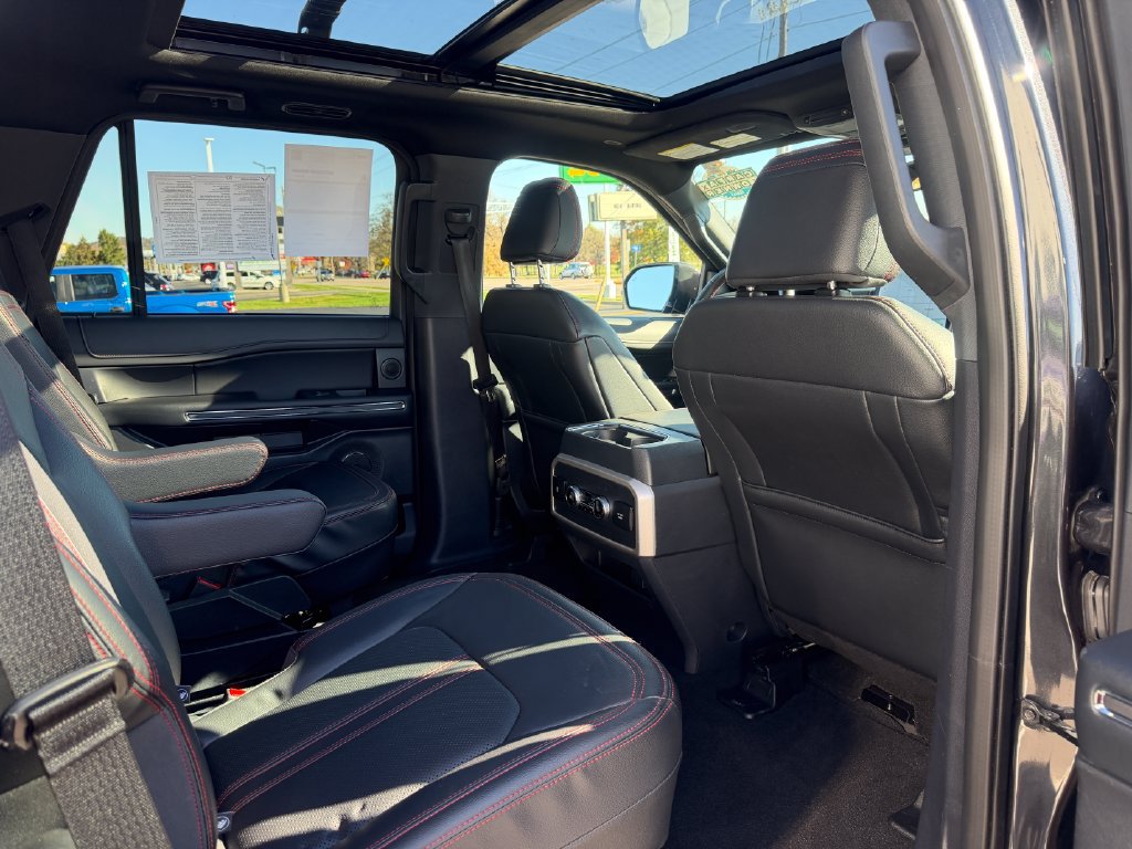 Certified 2024 Ford Expedition Limited AWD/4WD image 23