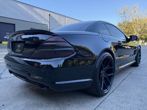 Used 2009 Mercedes-Benz SL 550 image 5