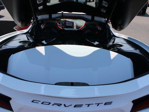 Used 2023 Chevrolet Corvette Stingray Preferred Cpe w/ 2LT RWD image 18