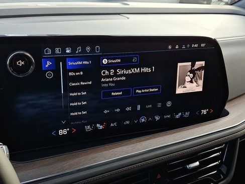 New 2026 Chevrolet Suburban High Country AWD/4WD image 14