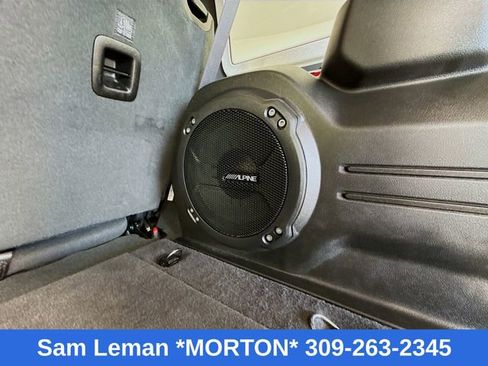 Used 2024 Jeep Wrangler Sahara w/ Technology Group image 32