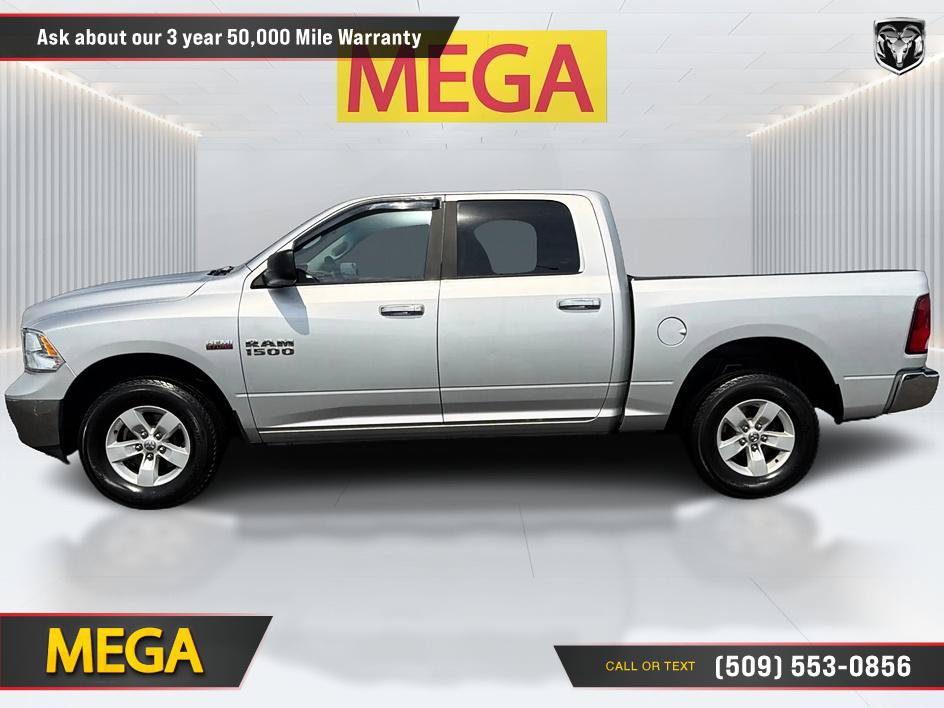 Used 2017 RAM 1500 Classic SLT AWD/4WD image 10