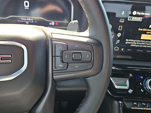 Used 2025 GMC Sierra 1500 AT4 AWD/4WD image 19