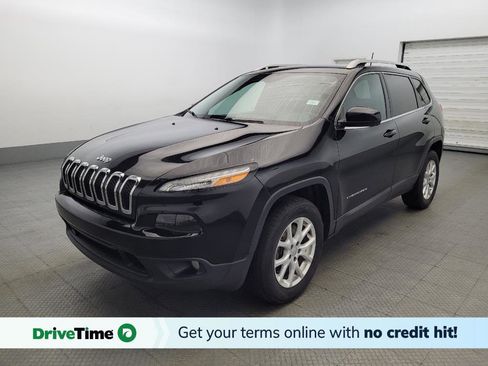 Used 2016 Jeep Cherokee Latitude image 1