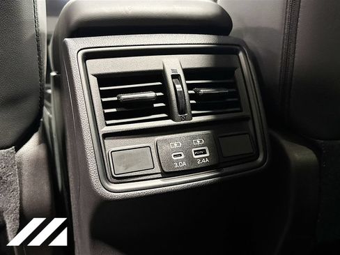 Used 2026 Subaru Forester Premium AWD/4WD image 25