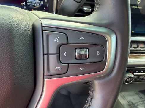 Used 2025 Chevrolet Silverado 1500 LT AWD/4WD image 24