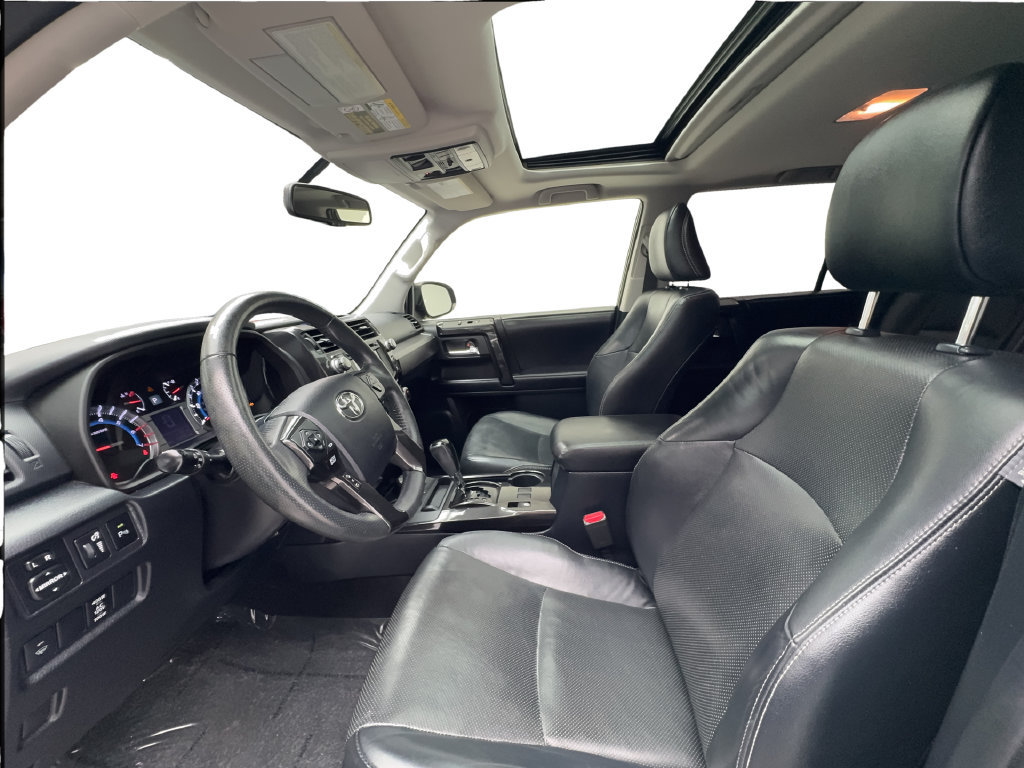 Used 2019 Toyota 4Runner Limited AWD/4WD image 21