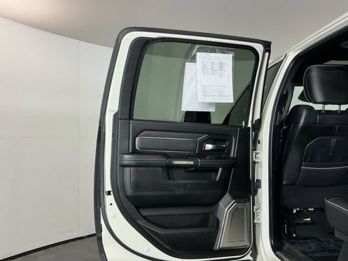 Used 2019 RAM 2500 Limited AWD/4WD image 30