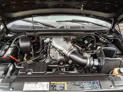 Used 2002 Ford F150 Harley-Davidson image 35