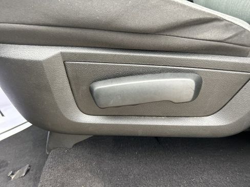 Used 2024 RAM 1500 Classic SLT image 13