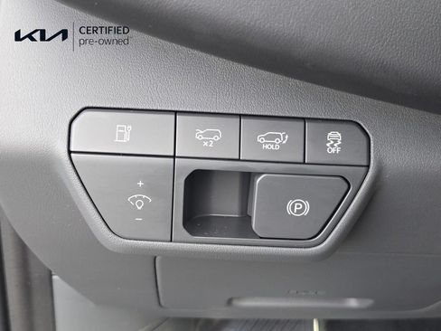 Certified 2024 Kia EV9 Land AWD/4WD image 26