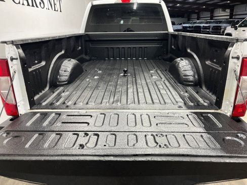 Used 2022 Ford F250 XL w/ Power Equipment Group image 7