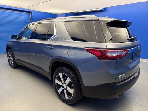 Used 2018 Chevrolet Traverse LT image 5