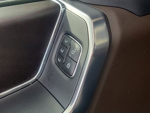 Used 2025 Ford F150 King Ranch w/ FX4 Off-Road Package image 29